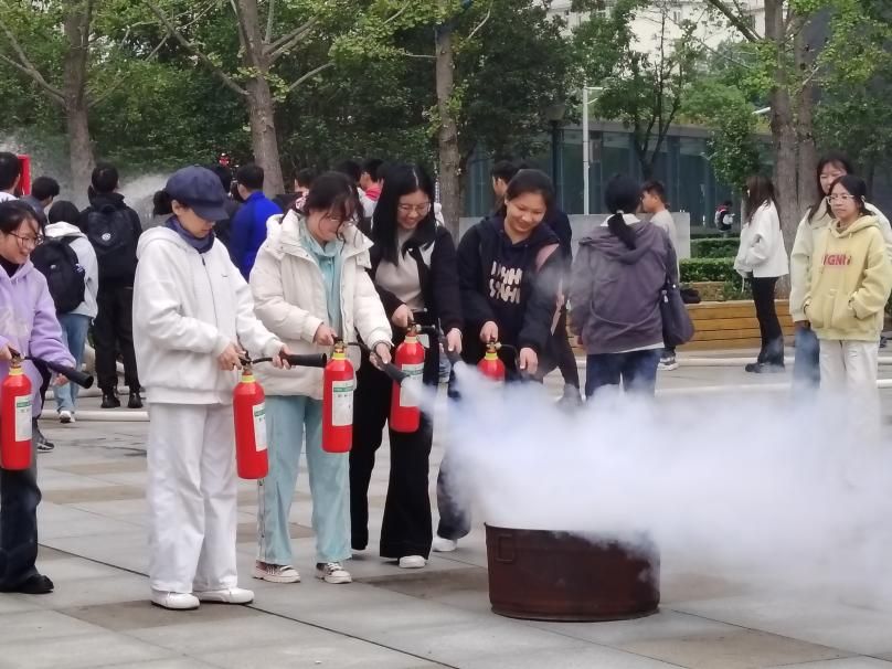 老虎机游戏下载