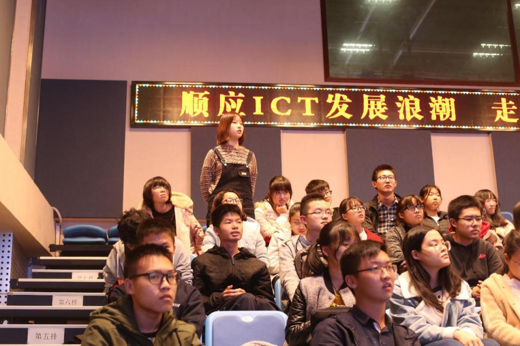 老虎机游戏下载