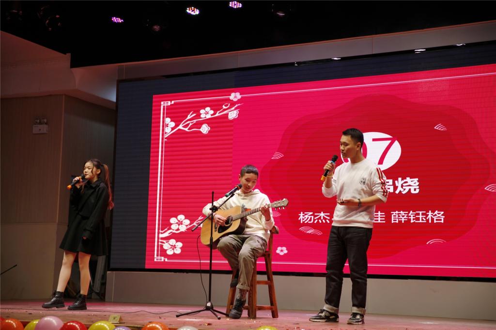 老虎机游戏下载